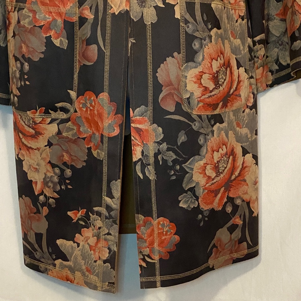 Chic Floral Open Front Jacket - Picture 5 of 13